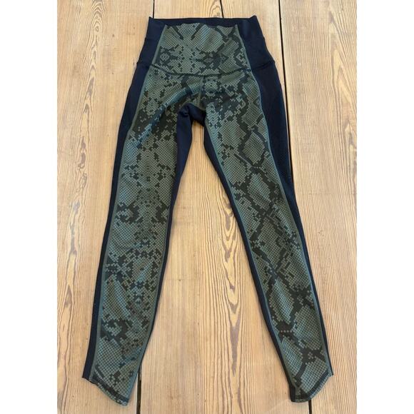 lululemon athletica Pants - Lululemon‎ Beyond Boundaries Leggings Black Green Ziggy Snake 4